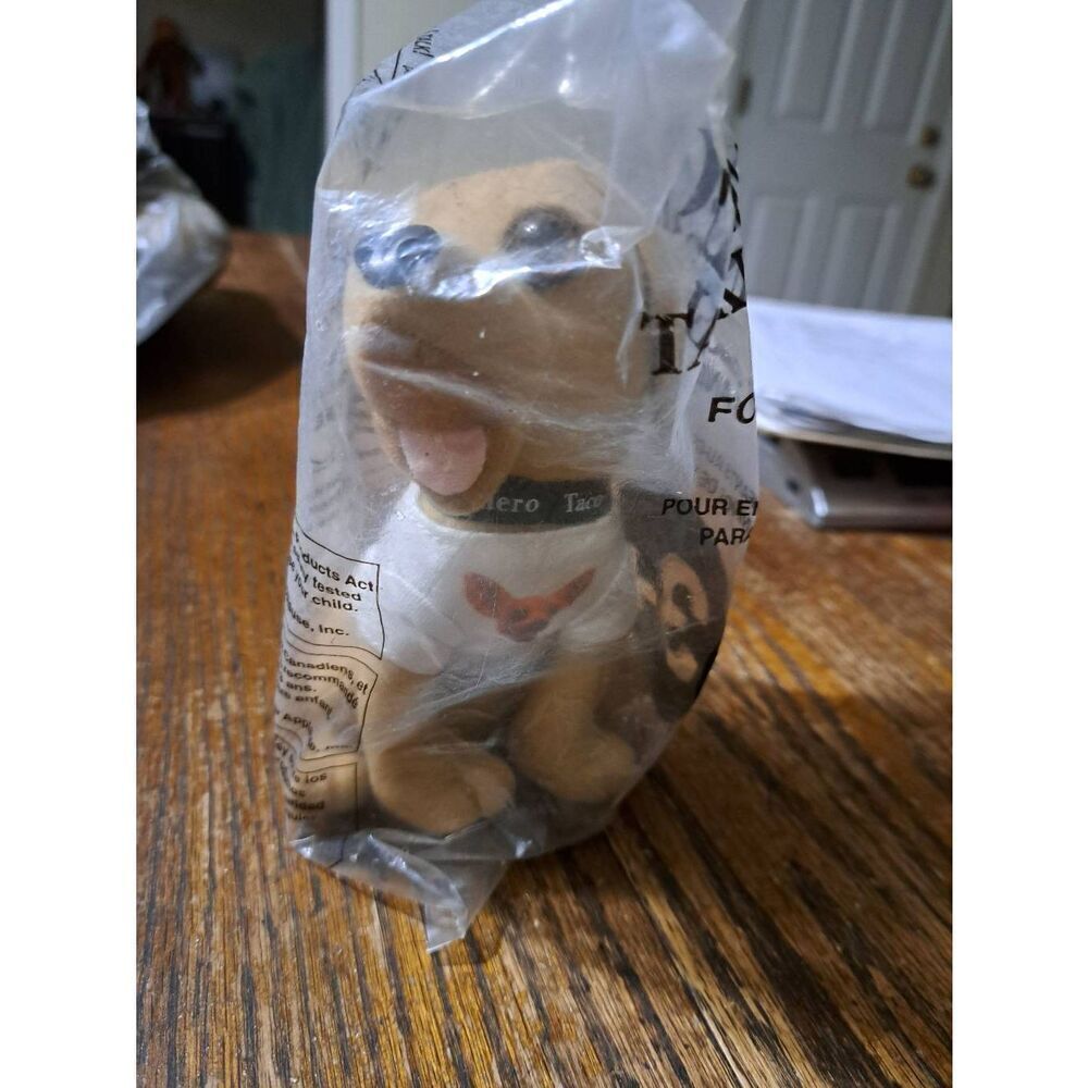 Vintage Taco Bell Applause Toy Plush Toy Chihuahua Yo Quiero Taco Bell w Package